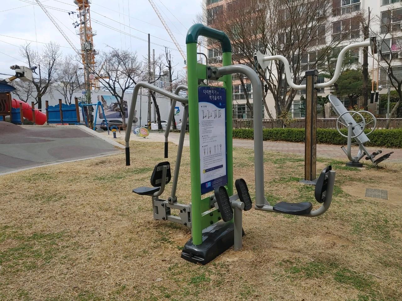 봉선1어린이공원 야외운동기구(유스포) 1