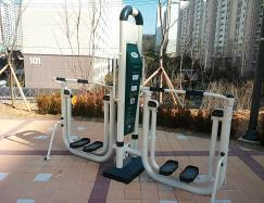 불로어린이공원 야외운동기구(걷기) 1