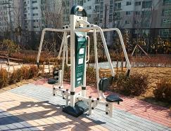 불로어린이공원 야외운동기구(체어웨이트) 1