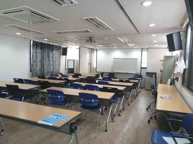 송중동 주민센터 자치회관 프로그램(성인초급영어, 한문서예) 1