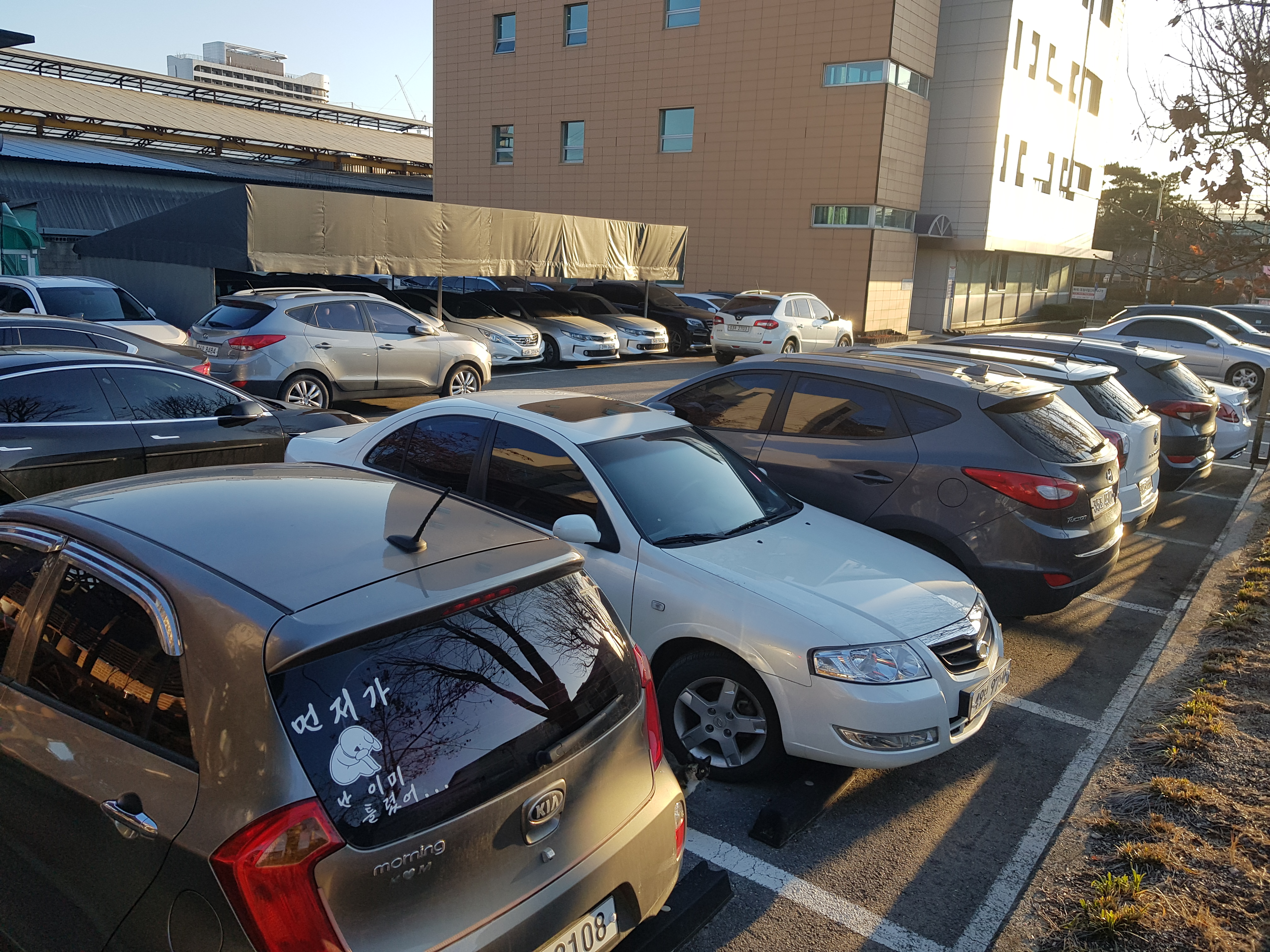 국민건강보험공단 춘천지사 주차장 3