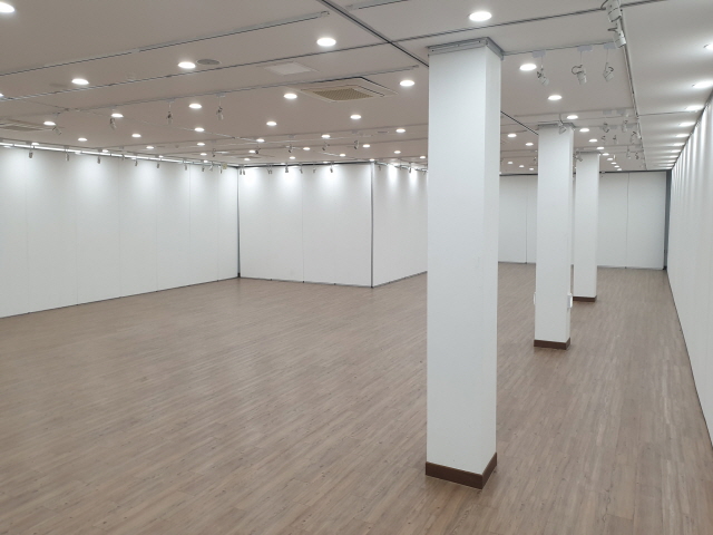 홍주문화회관 본관2층(전시실) 2