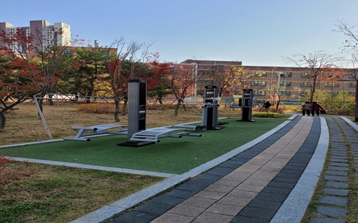야외운동기구(신길14구역 소공원) 1