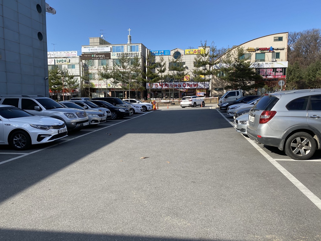 불당1동 행정복지센터 앞 주차장 2