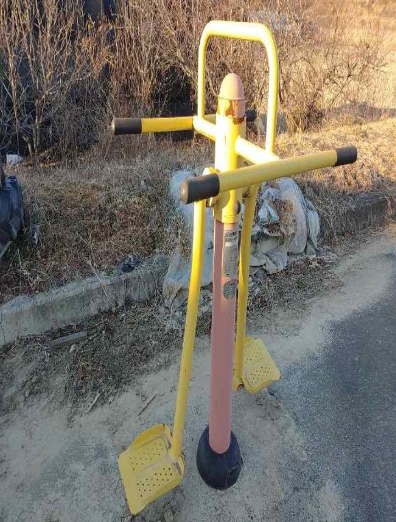 신가마을주차장 내 야외운동시설 1