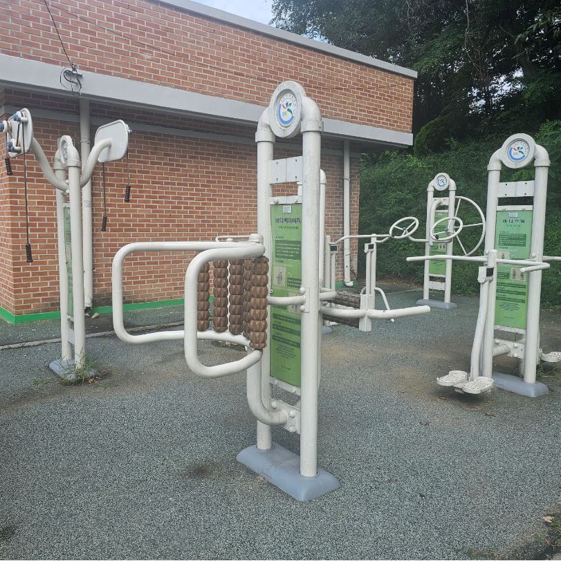 월산경로당 야외형운동기구 1
