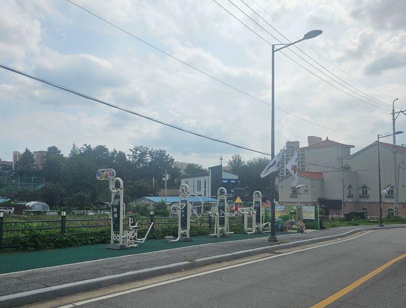 원삼각마을 야외형운동기구 1