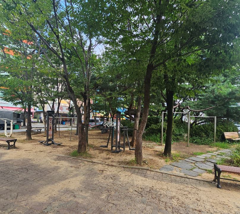 용두동 야외운동기구 1