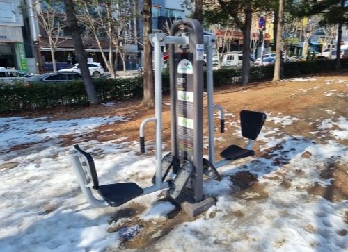 일곡제1근린공원 야외운동기구 1