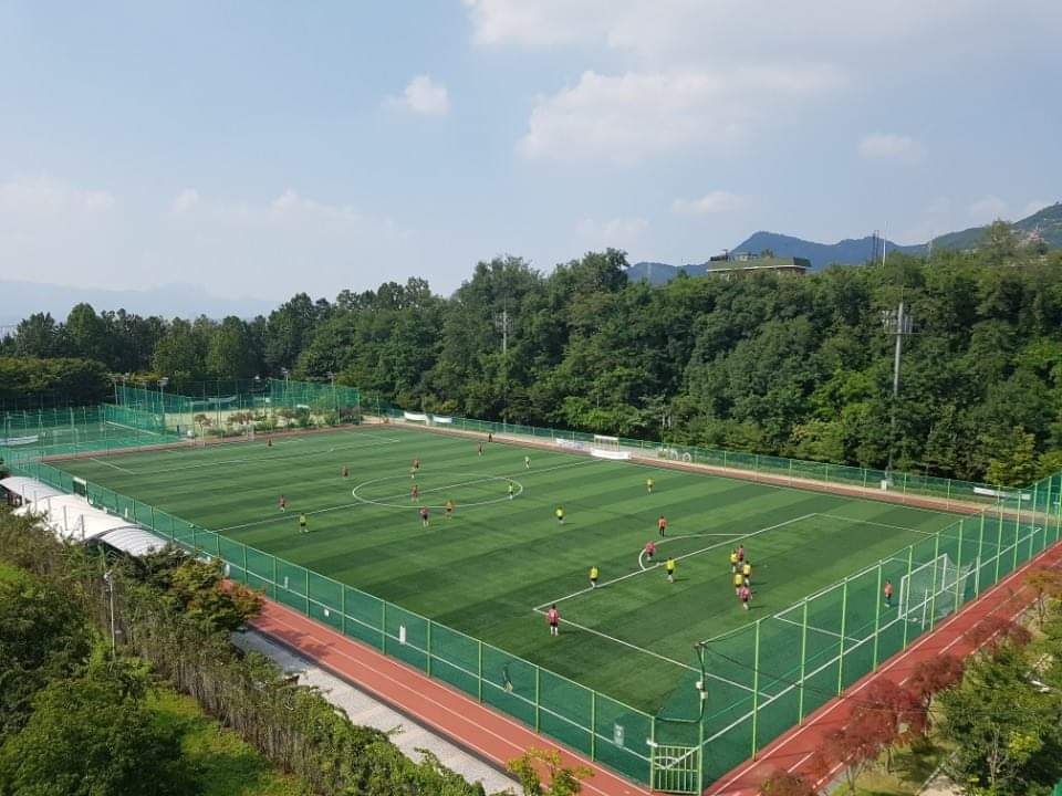 아차산배수지체육공원 축구장 1