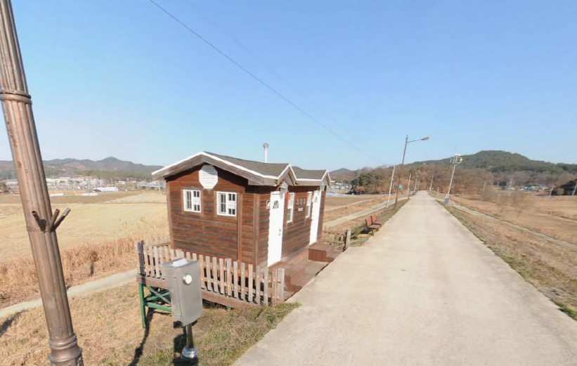 신리 공중화장실 1