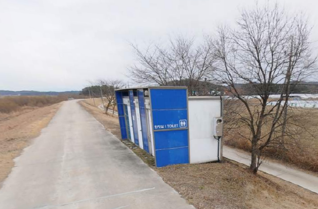 사산 공중화장실 1
