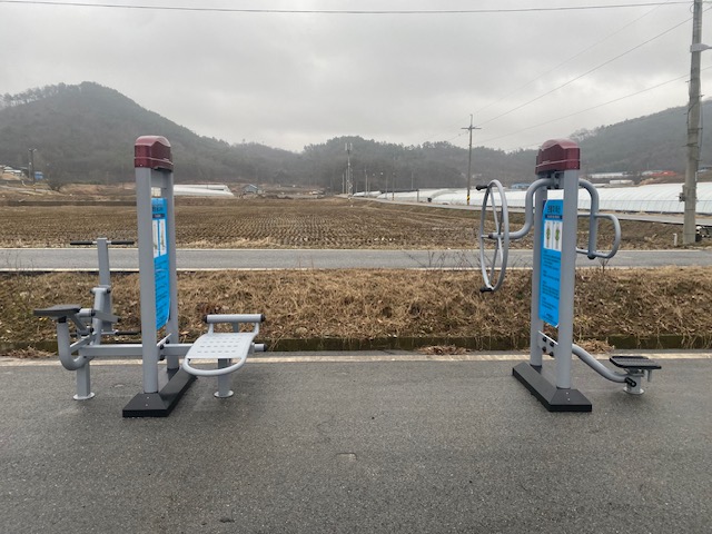 정암1리 야외운동기구 1