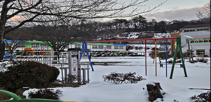 야외운동기구(신광면 백운1리 신광초등학교) 1