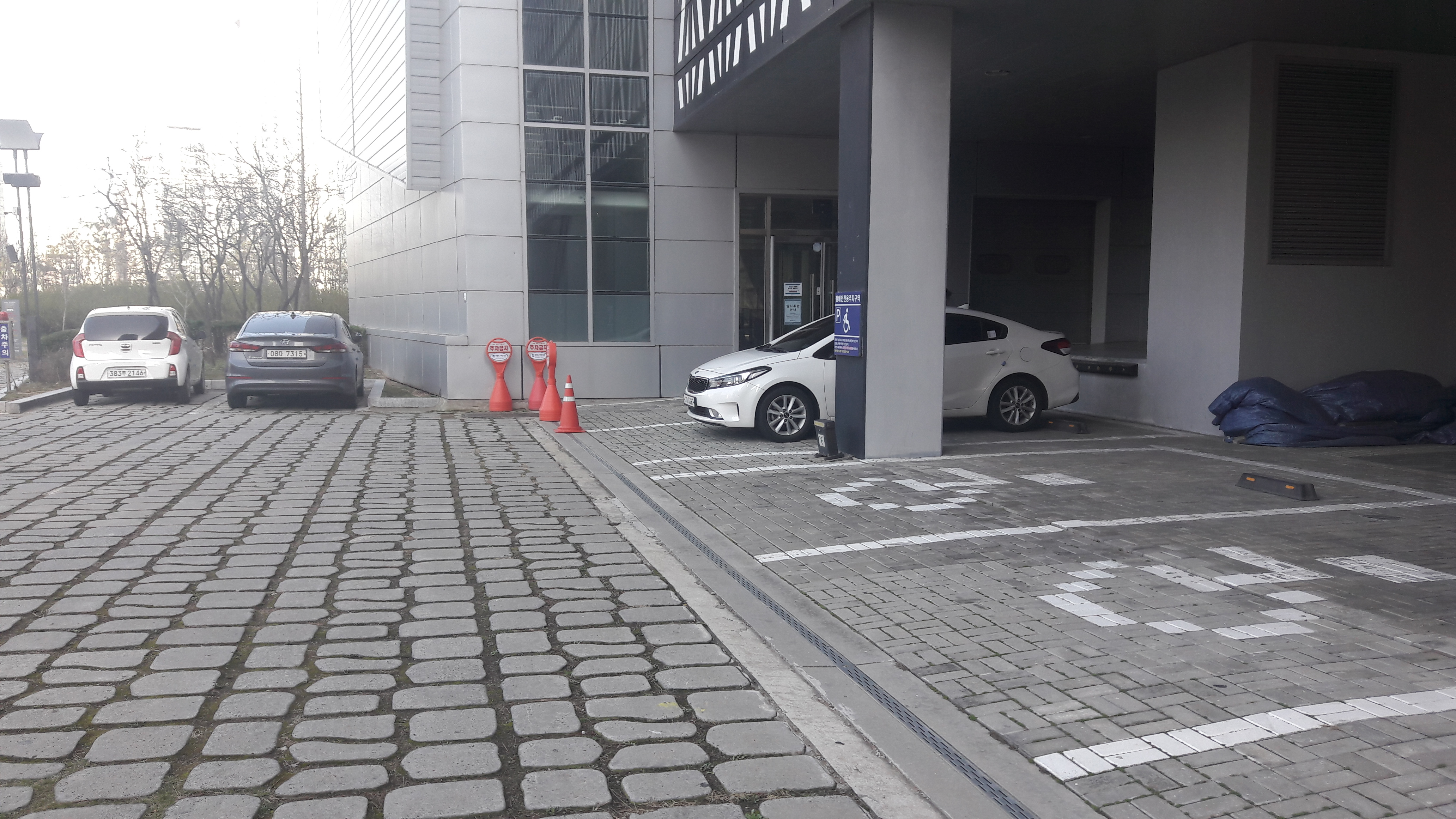 인천도시역사관 청사외부 2