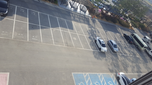 농업기술센터(농심관) 주차장