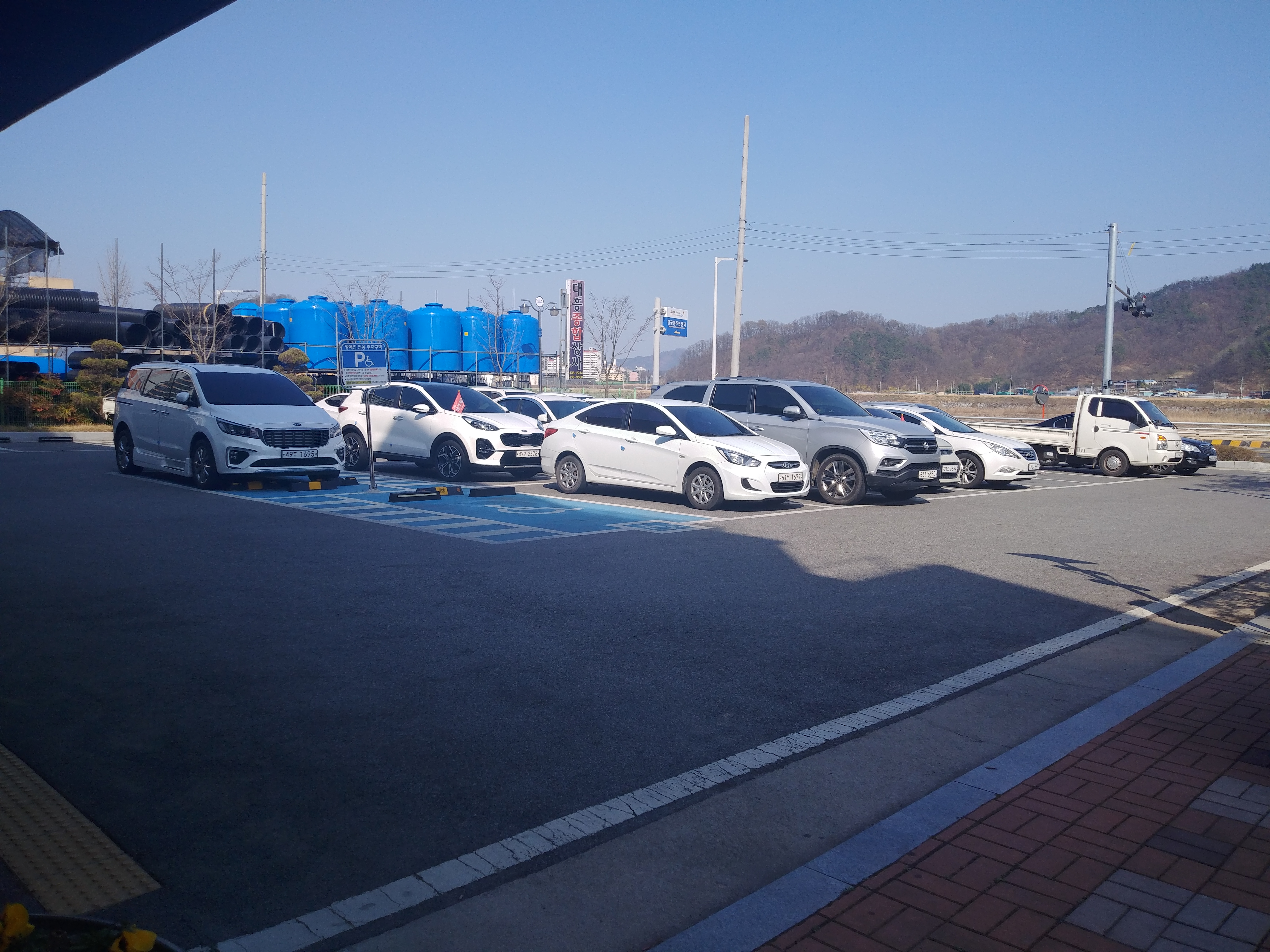 양금동행정복지센터 본관앞 1
