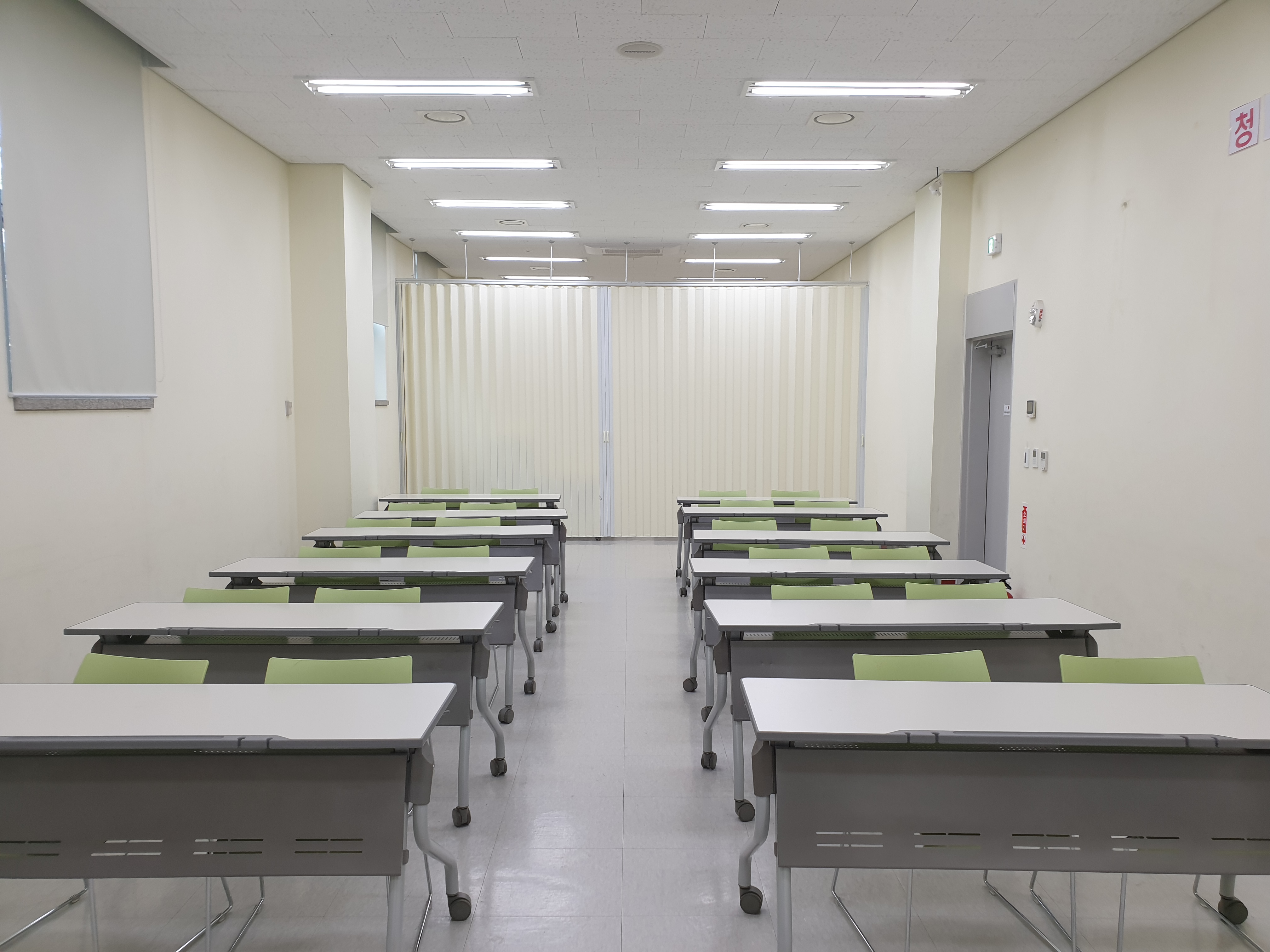 청라호수도서관 지상1층-1 2