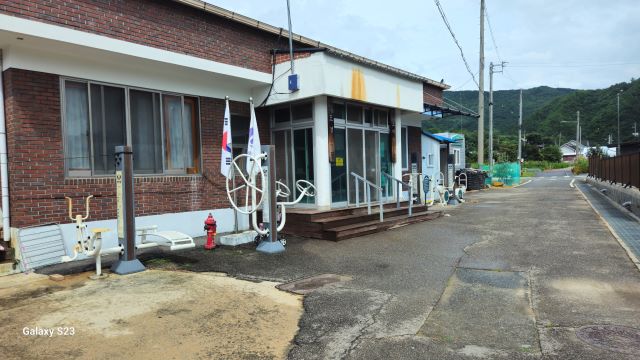 야외운동시설(무풍면 고도마을회관) 1