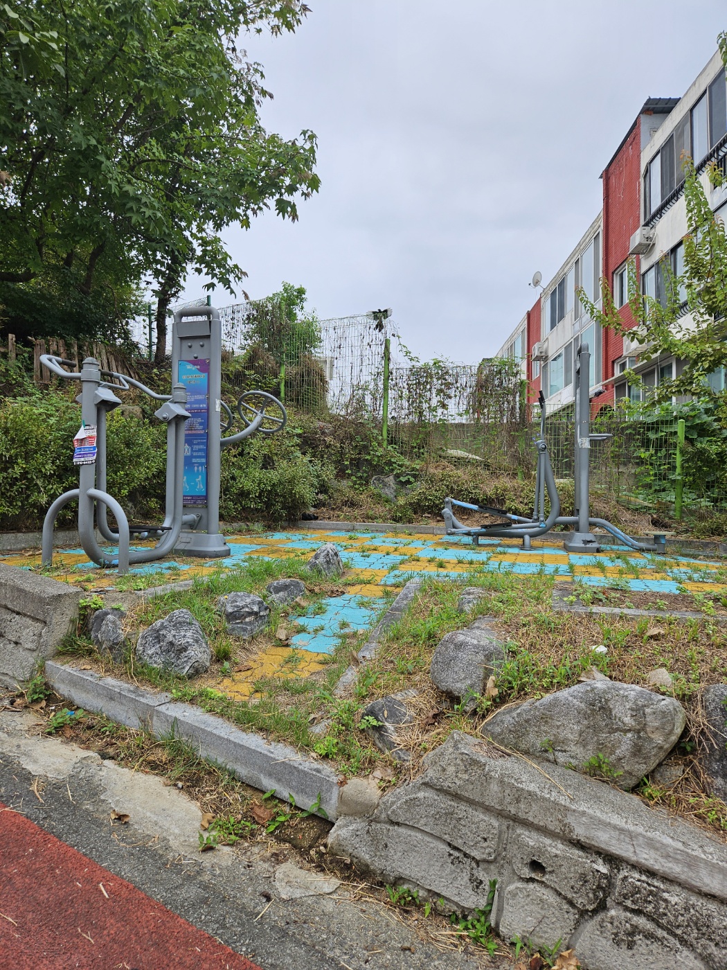 24 우암동 54-6(삼일아파트 뒷편) 1