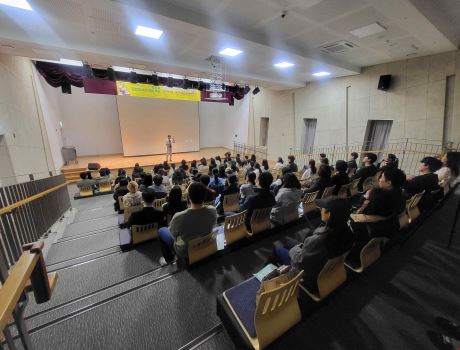 인문학 강연 및 작가와의 만남 4