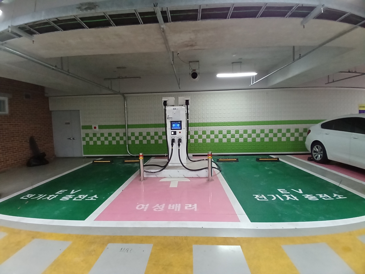 전기차충전소(역세권…