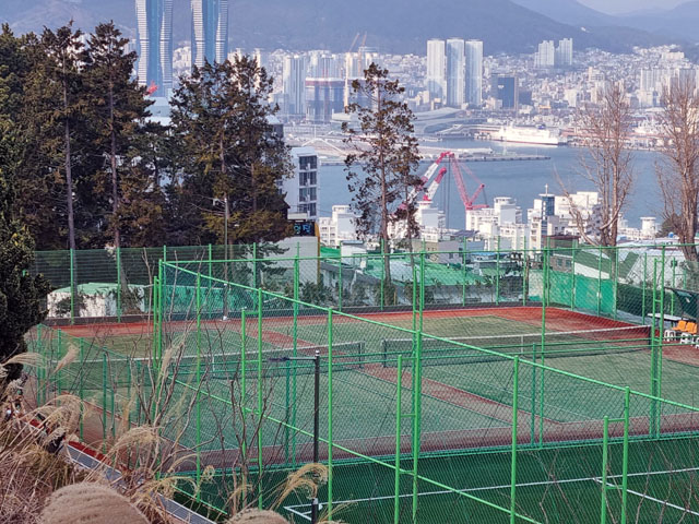 영도청학조내기운동장 2