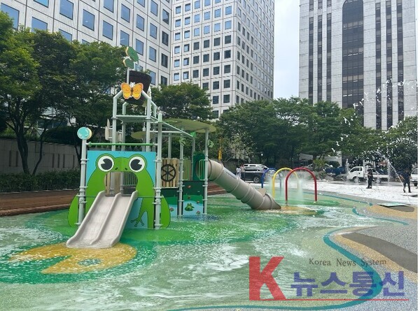 연지물놀이터 1