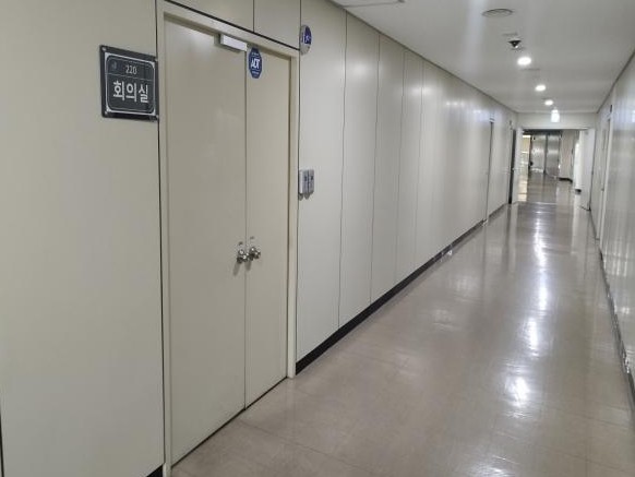 울산테크노파크 자동차기술지원단(매곡) 회의실 2