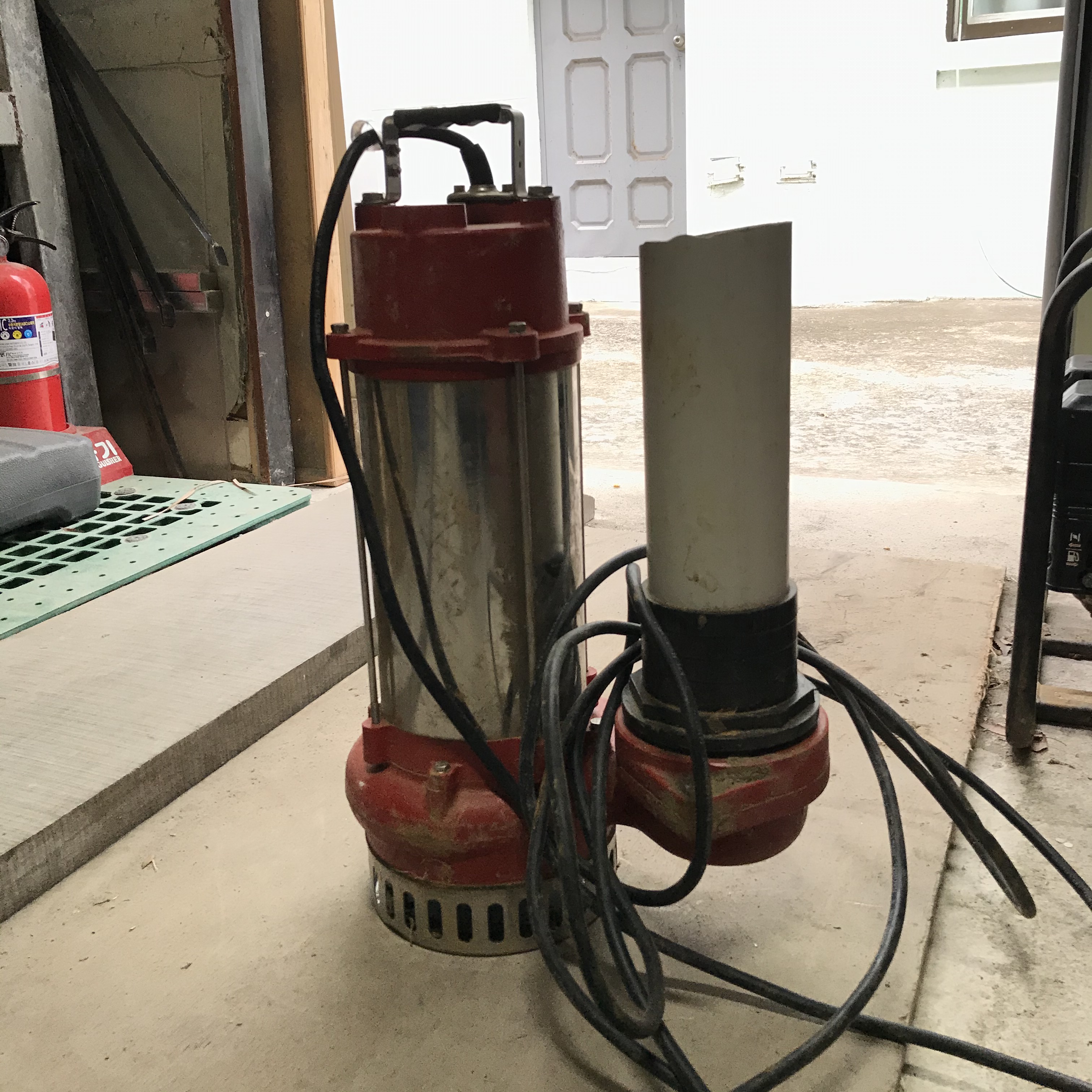 수중펌프  0.9㎥/min  8m  3.7kW 2