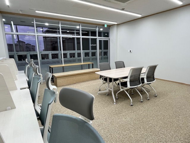 영어교육도시사무소 학습실/GEC Community Space Study Room 2