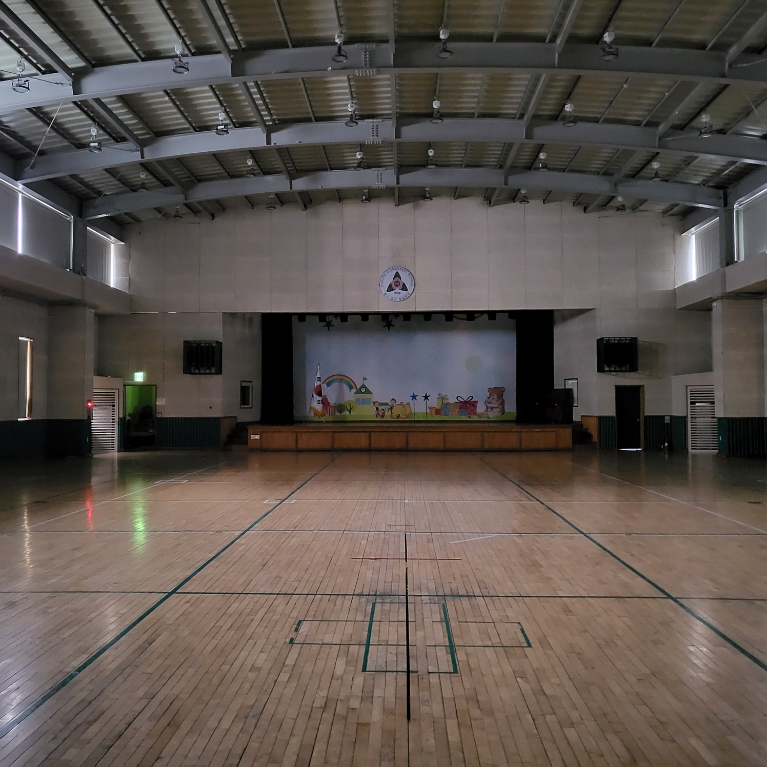 구성초등학교 체육관