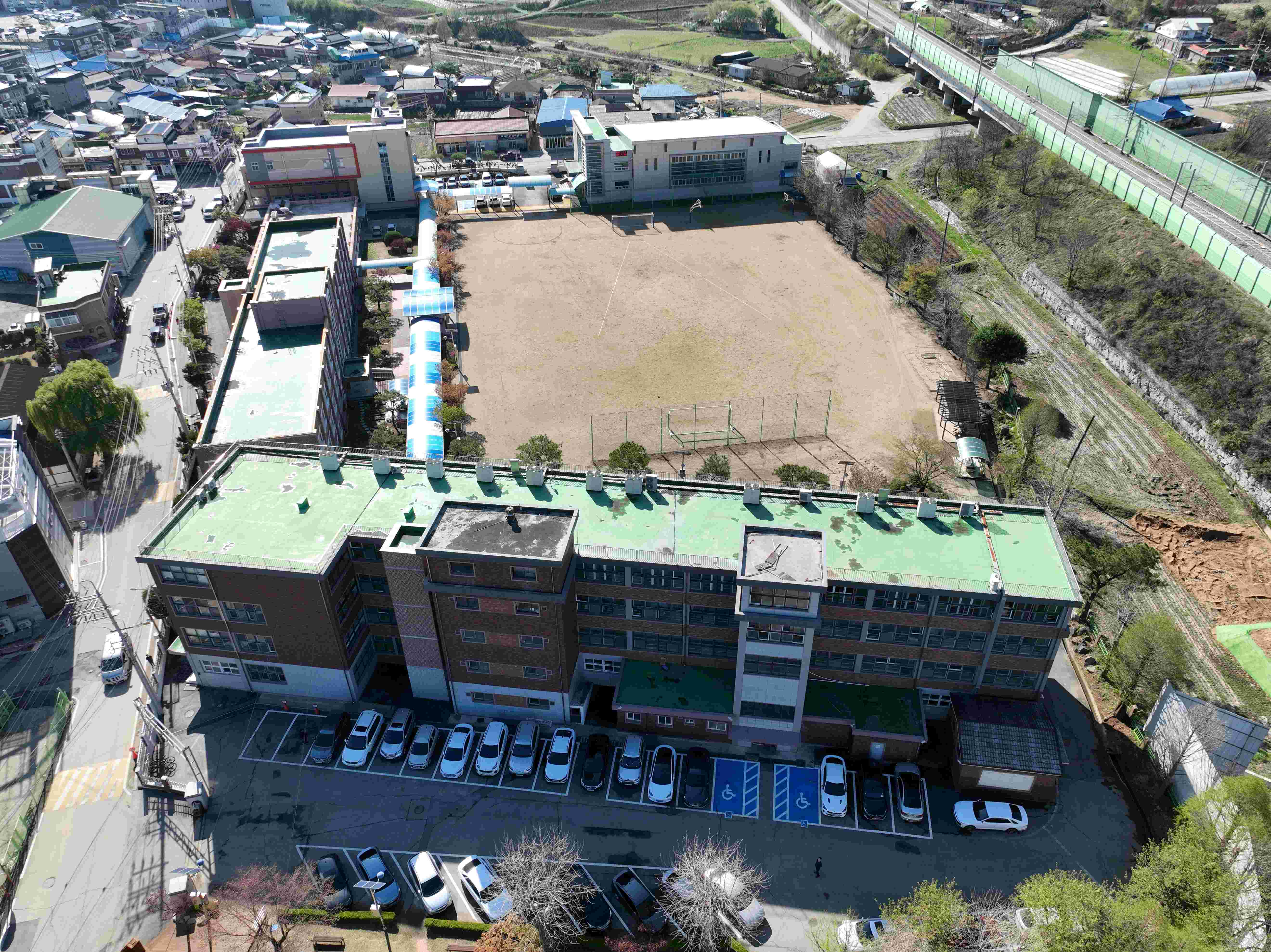 지평중고등학교 운동장 1