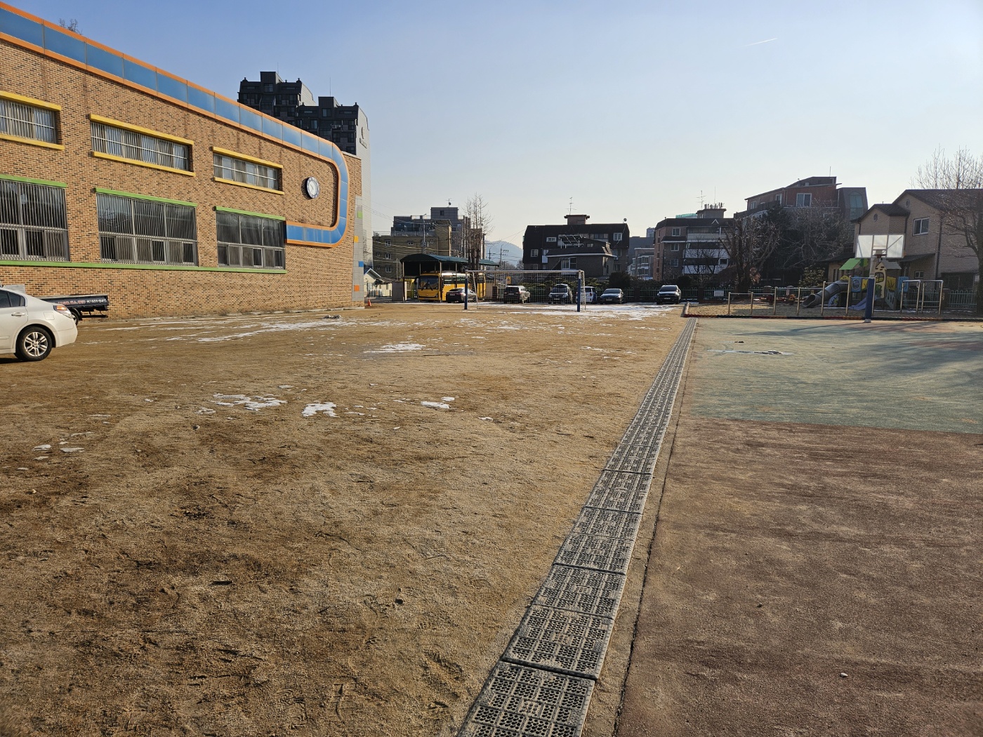 양수초중학교 운동장 1