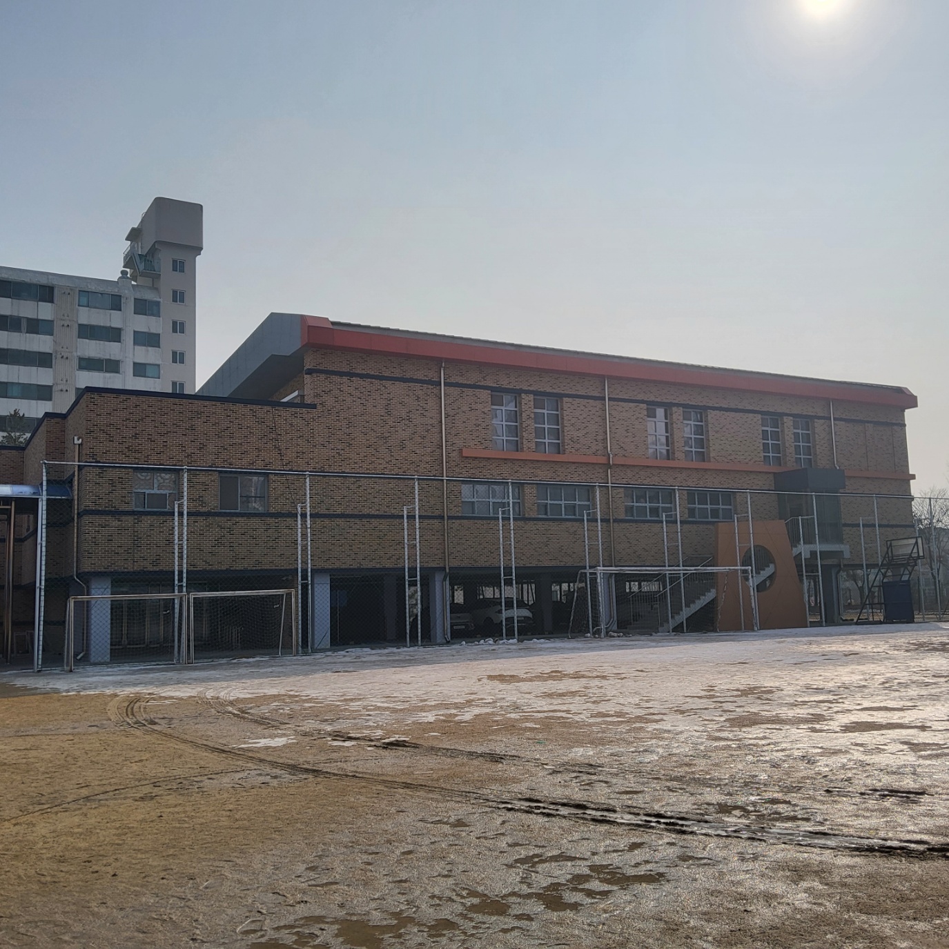 대경중학교 체육관