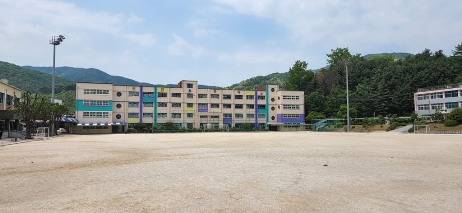 포천중학교 운동장 1