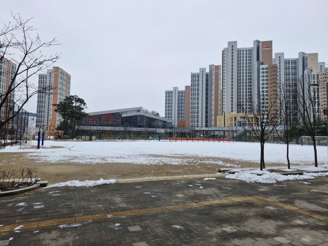 한숲중학교 운동장 1
