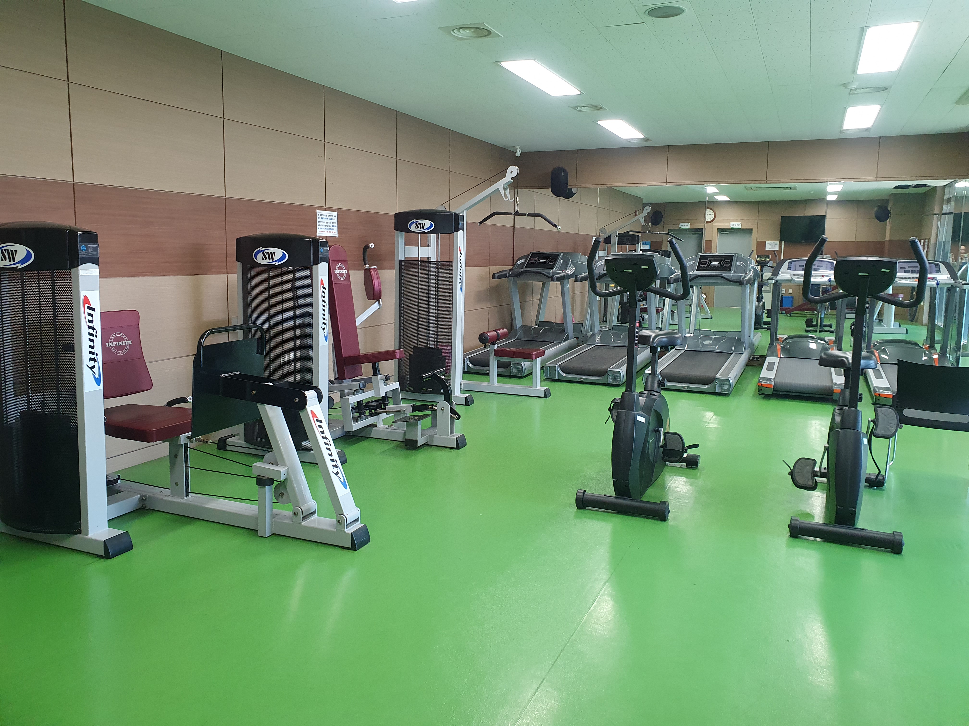문백면행정복지센터 1층, 체력단련실 1