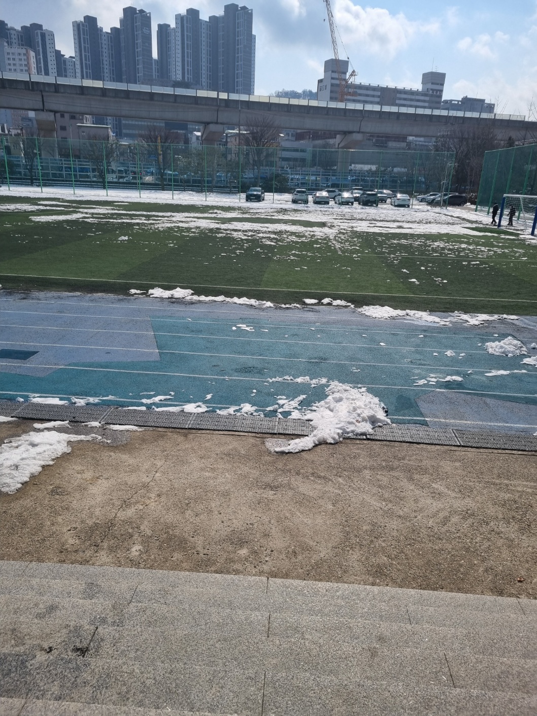 용인초등학교 운동장 1
