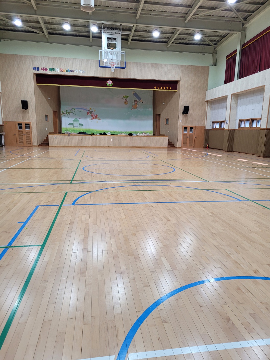 왕산초등학교 체육관 1