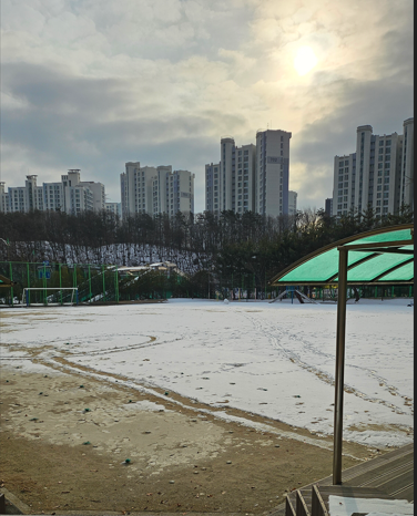청덕초등학교 운동장 1