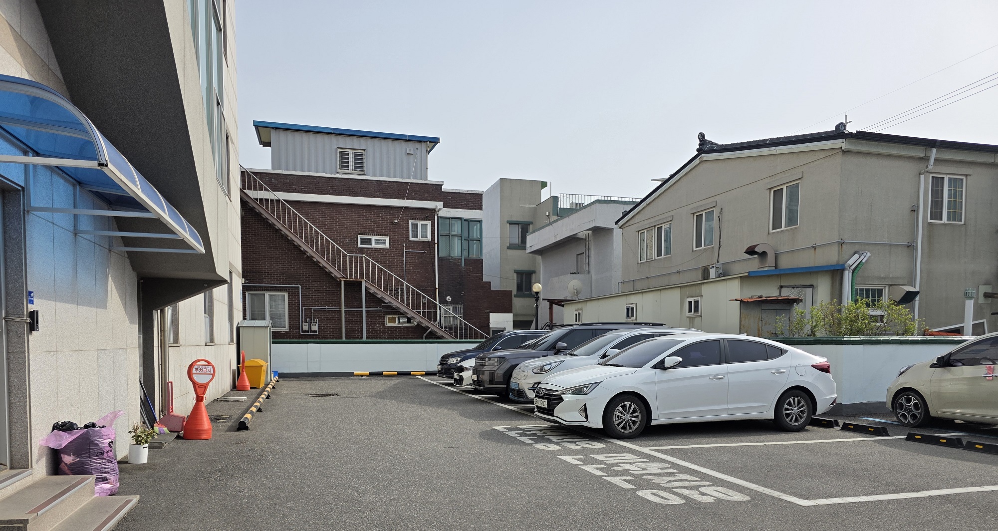 군산지사 주차장 2