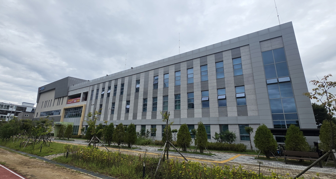 한국폴리텍대학 진주캠퍼스 대강당 2