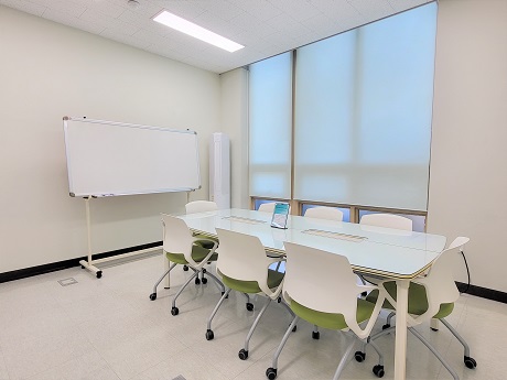 한국자산관리공사 충북지역본부 이음방(소회의실) 1