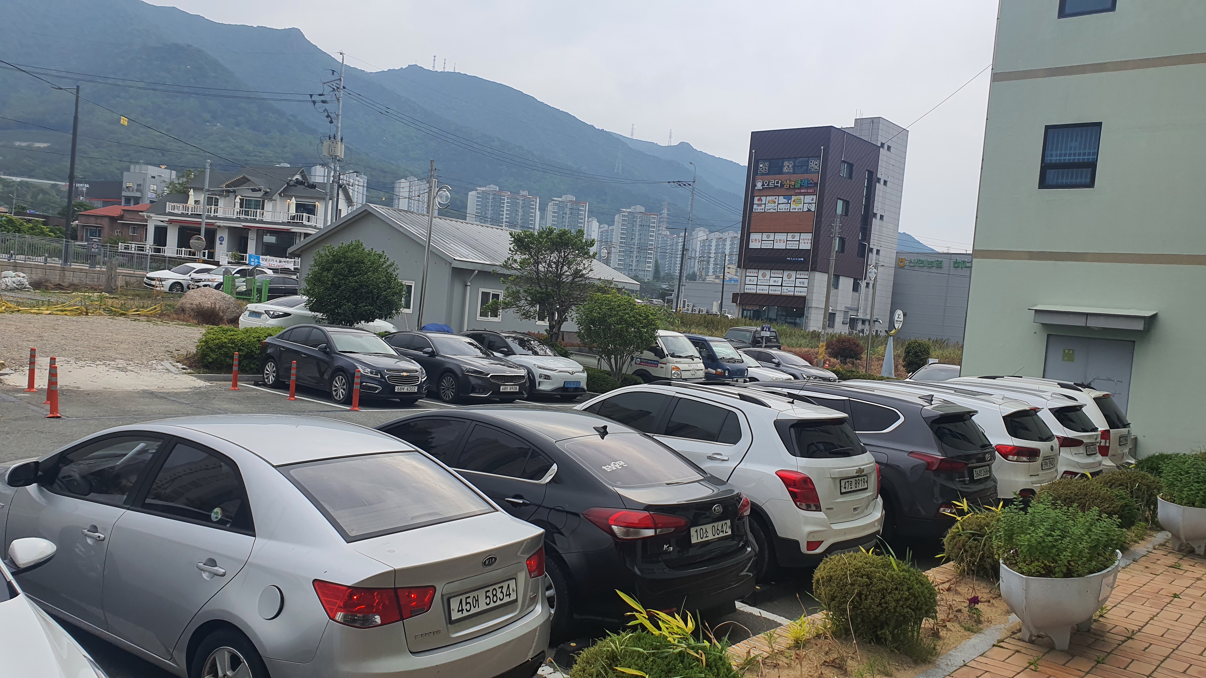 상문동주민센터 1층 주차장 3