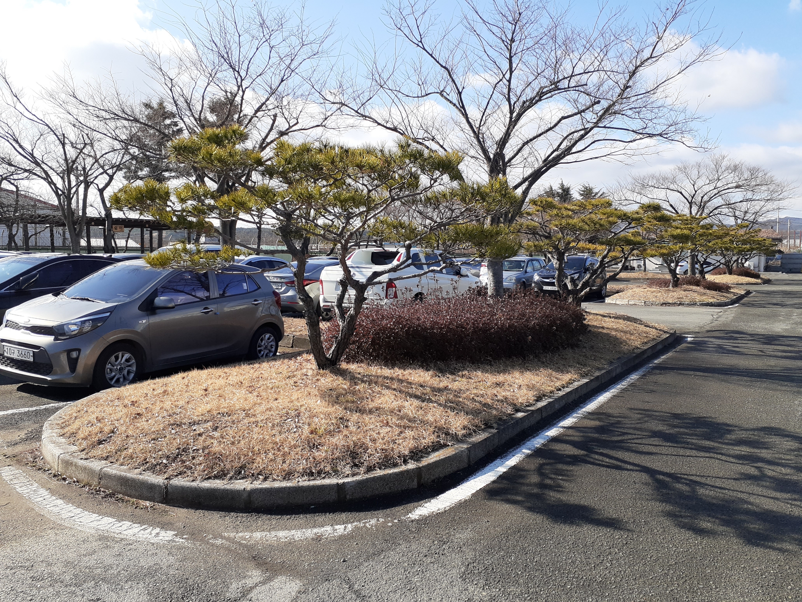 포항국토관리사무소 주차장 2