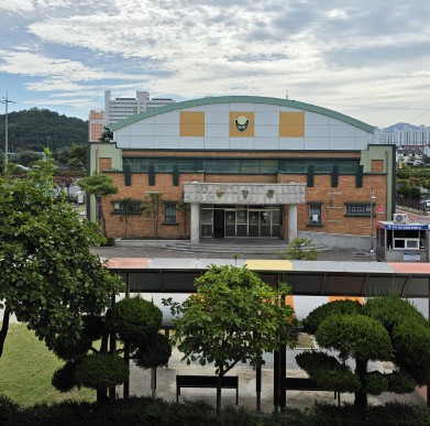남강초등학교 체육관 1