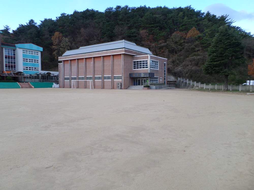 삼척중학교 체육관 1