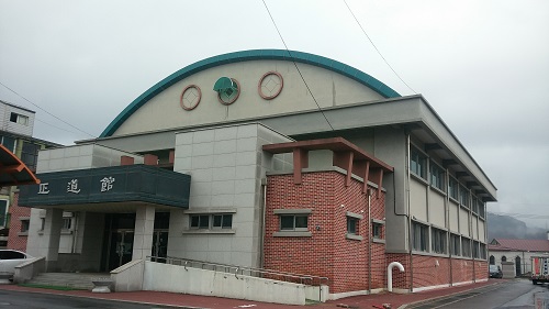 황지중학교 체육관 1