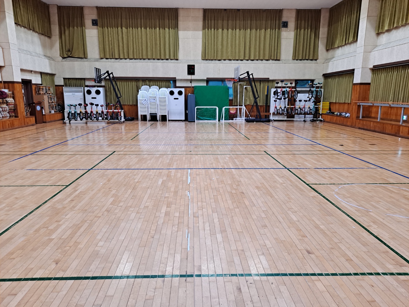 관설초등학교 체육관 3